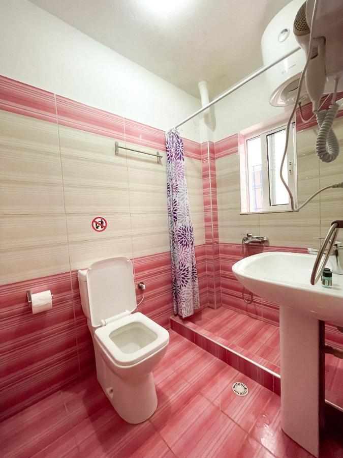 Hostel Andrey Sarandë Eksteriør billede