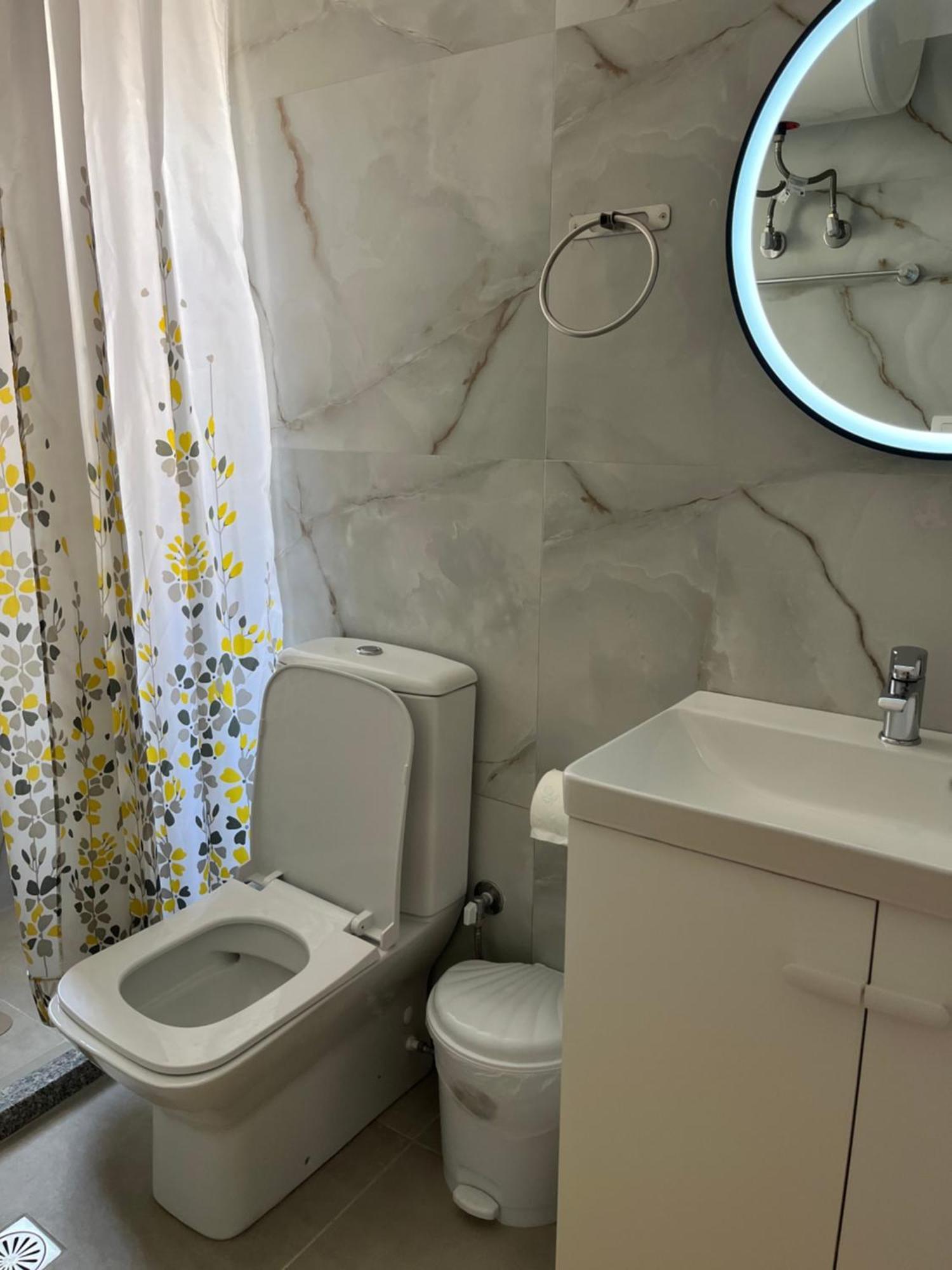 Hostel Andrey Sarandë Eksteriør billede